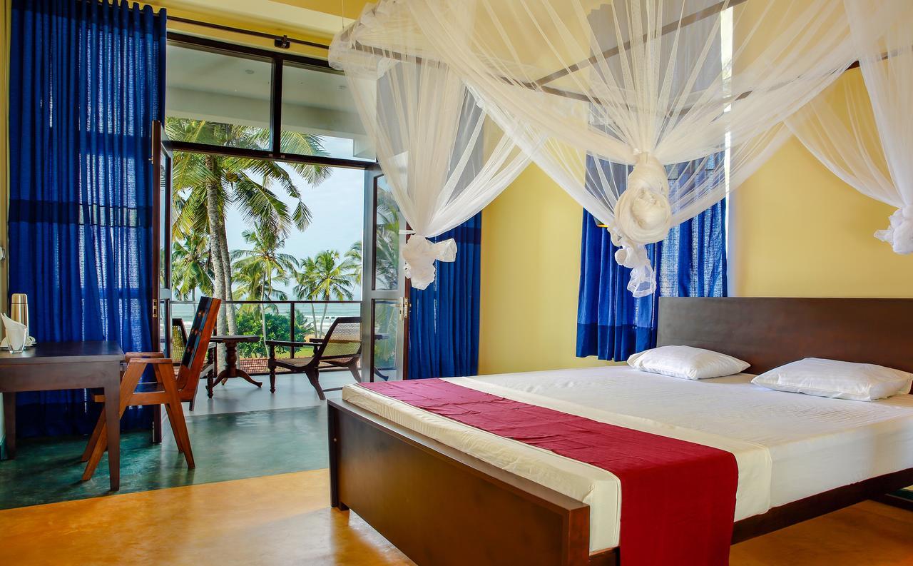 Sath Villa Naadi Ayurveda Resort Moragalla ภายนอก รูปภาพ