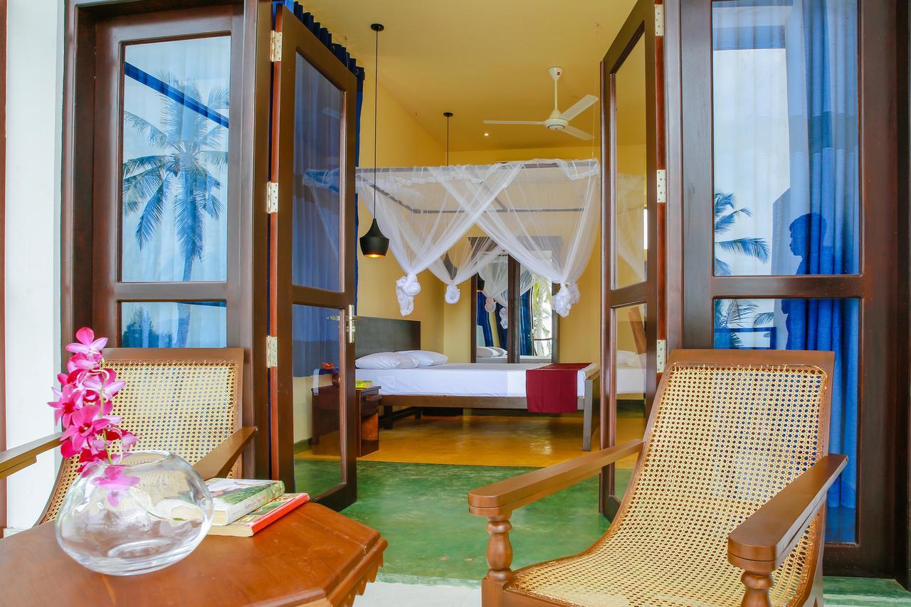 Sath Villa Naadi Ayurveda Resort Moragalla ภายนอก รูปภาพ