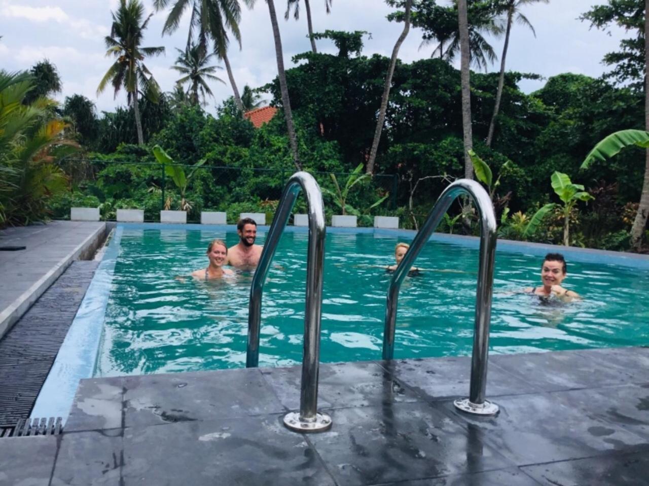 Sath Villa Naadi Ayurveda Resort Moragalla ภายนอก รูปภาพ